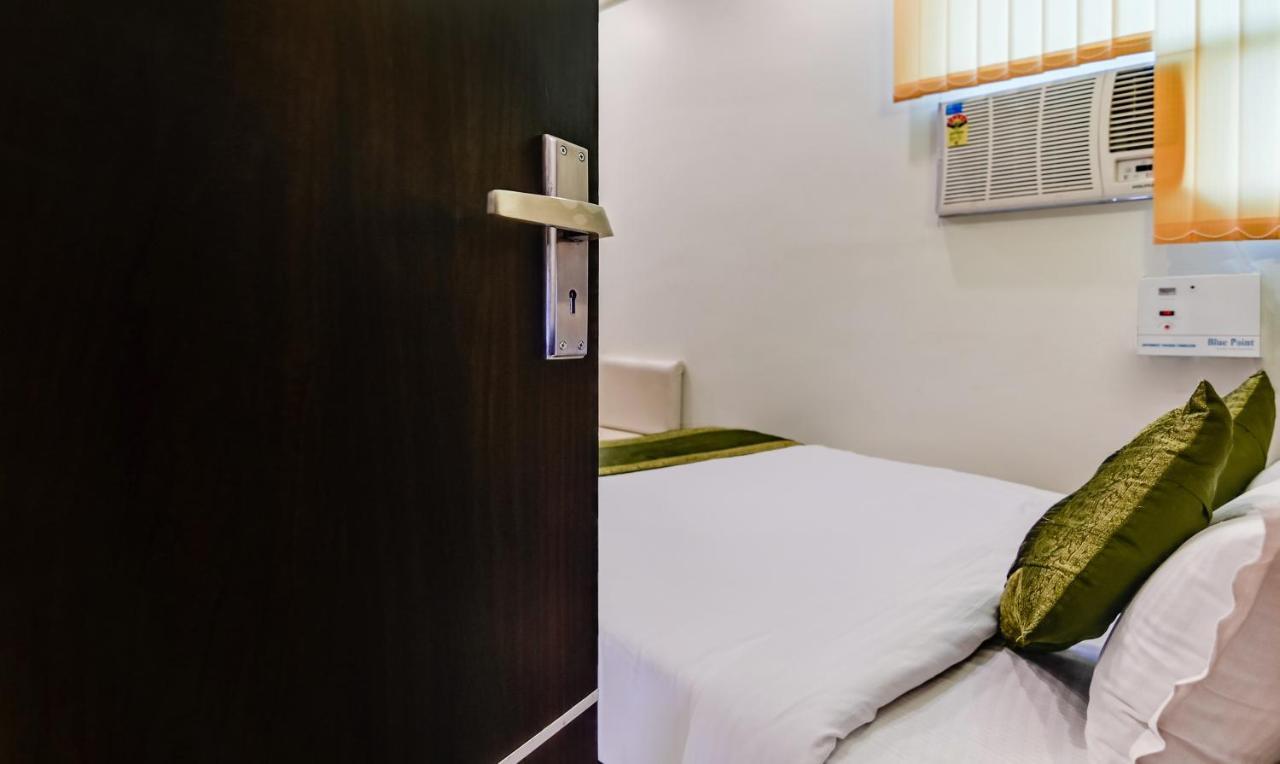 Treebo Resto- Near Lucknow Railway Station Hotell Exteriör bild