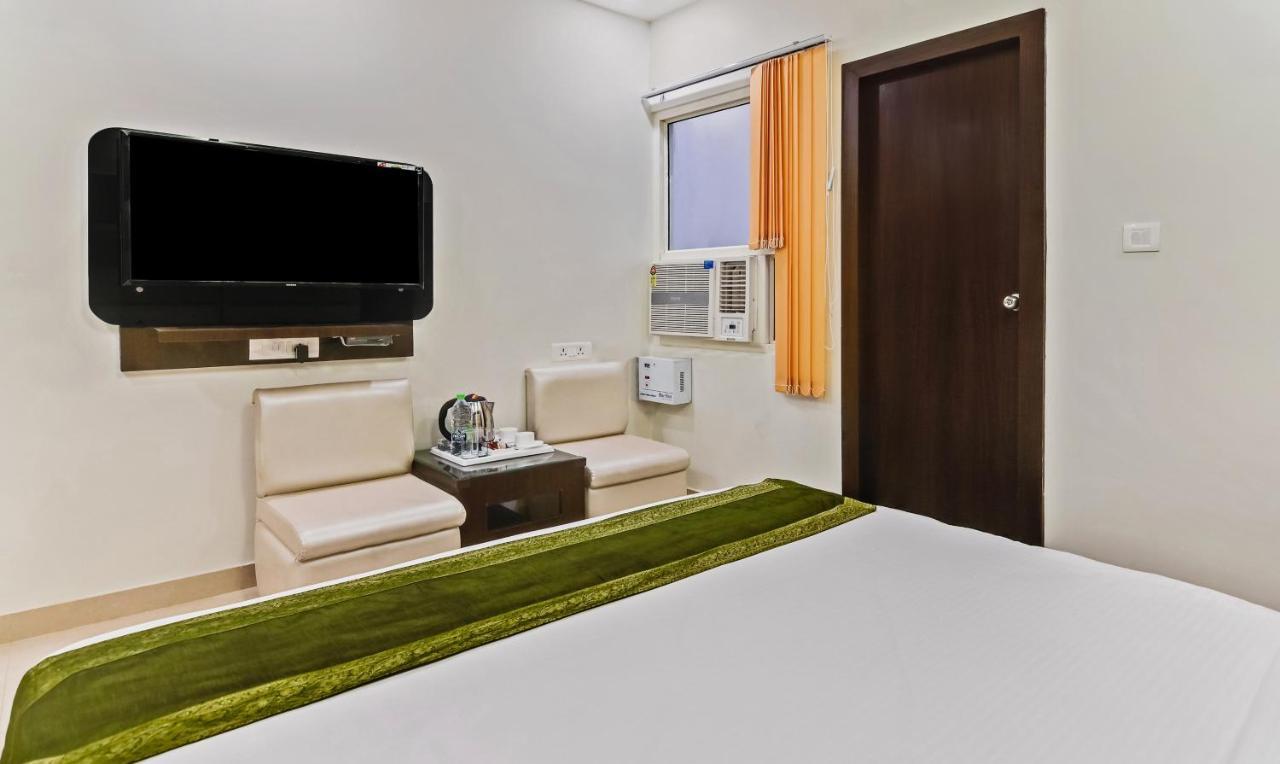 Treebo Resto- Near Lucknow Railway Station Hotell Exteriör bild